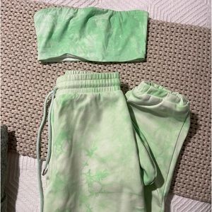 Tiger mist jogger set